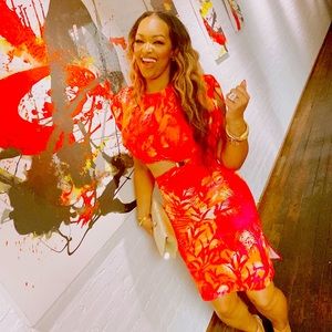 Pink-gold featuring a waist cutout with Gold cuff